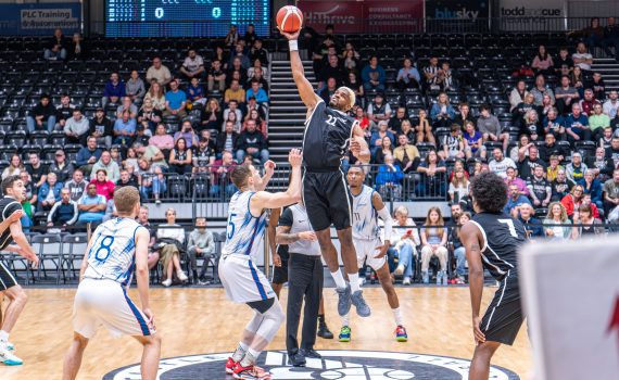 20240908 Newcastle Eagles v Newcastle Knights (Gary Forster) 025